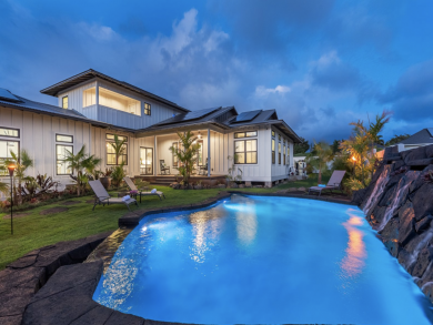 Kauai Luxury At Its Finest Walk to Beaches Six Bedrooms